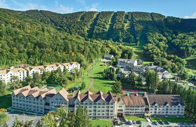 All Season Adventures, Ski In/Ski Out, Wyndham Bentley Brook 2 Bedroom Dlx.