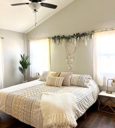 Almost Heaven Mountain Cabin