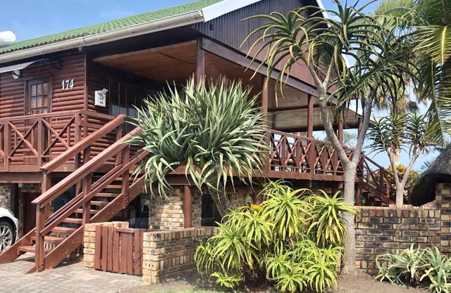 Aloe Breeze Cove Rock