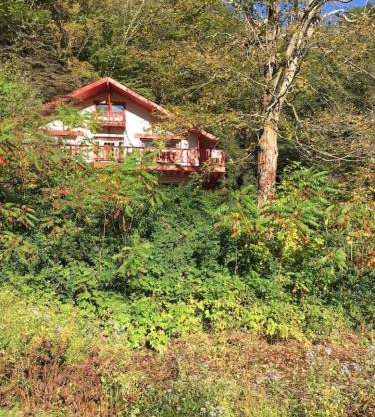 Alpine Four Season Lodge Shandaken NY sleeps 18