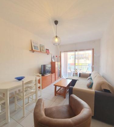 Alquilaencanarias-Medano Galte, terrace and beach