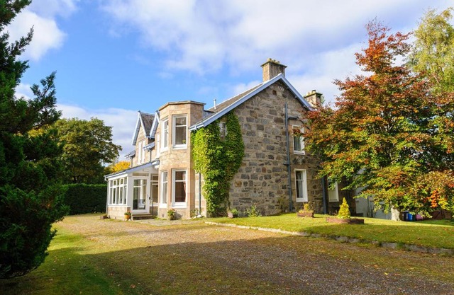 Alvey House