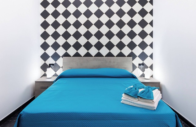 Amalfi room bed & breakfast in a beautiful Ercolano with WiFi, AC