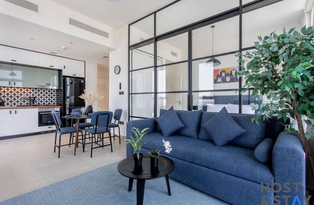 Amazing 2BR in Collective 2