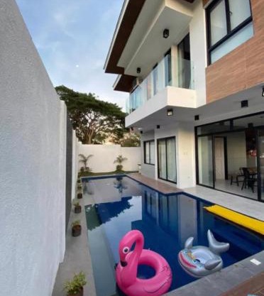 Amazing 4 bedroom Home