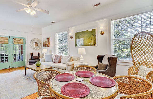 Amazing 4 Bedroom Home | Heated Pool Access