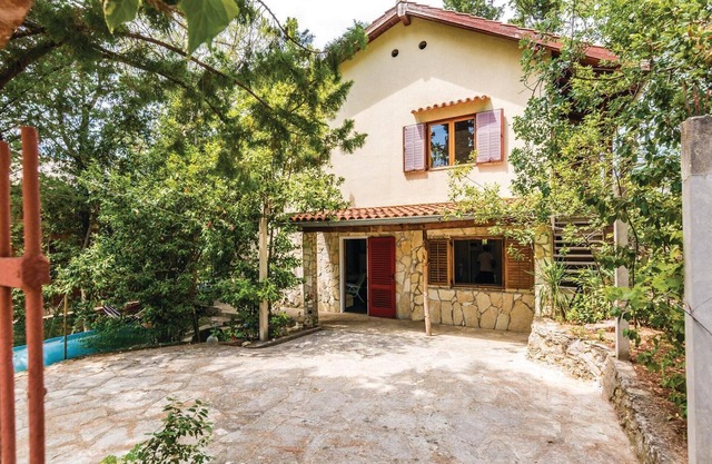 Amazing apartment in Krusevo with WiFi