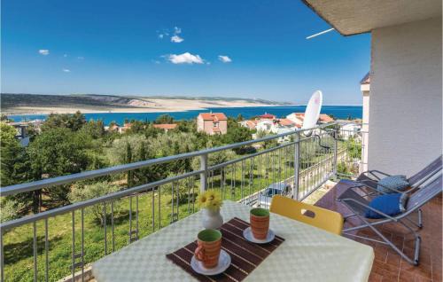 Amazing Apartment In Rovanjska With Wifi