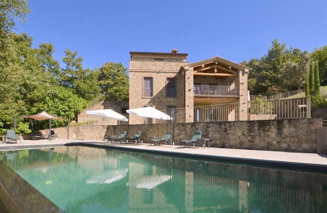 Amazing home in Lisciano Niccone