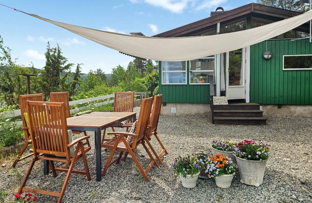 Amazing home in Nordre Frogn