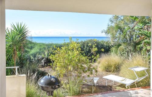 Amazing Home In Punta Braccetto