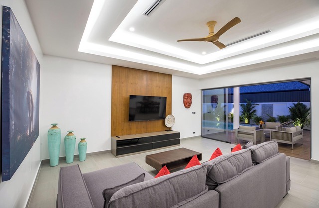 Amazing pool villa 3 bedrooms at rawai