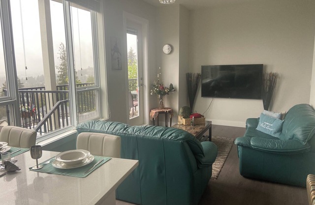 Amazing Valley View - modern 2 bedroom suite