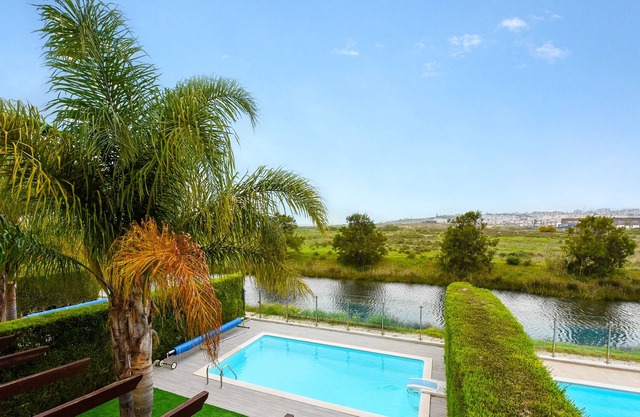 Amazing villa with sea views and just 450 metres to the beach & Marina