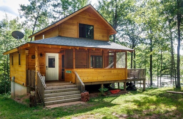 Amazingly comfortable and secluded Northwoods getaway
