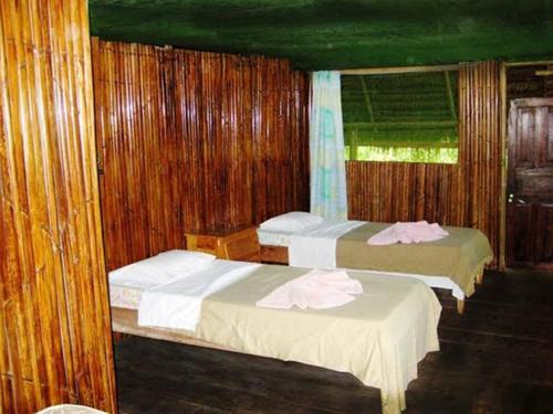 Amazon Symphony Lodge