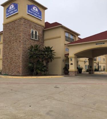 Americas Best Value Inn - Gun Barrel City