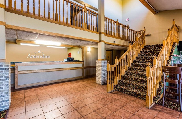 AmericInn by Wyndham Blue Earth