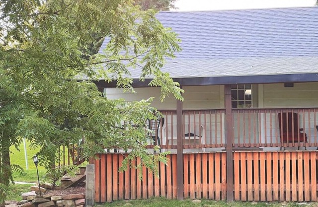 Amish Home, Off-grid Experience