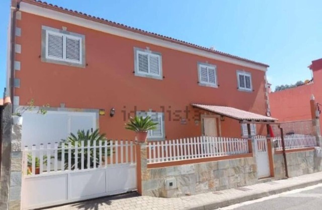 Amplia y acogedora casa de campo, a 5 minutos de Teror y de la finca de Osorios