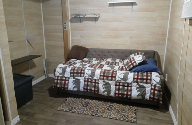 An alternative to Tampa during the very busy seasons.