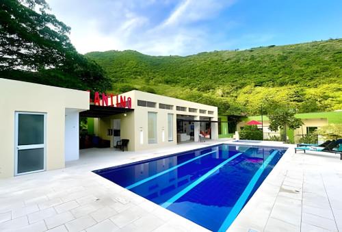 Anapoima Casa Finca Piscina, Jacuzzi, Golf y Tenis