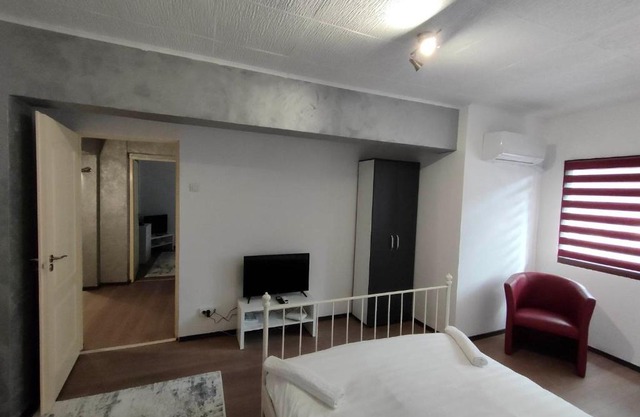ANDI 3-apartament