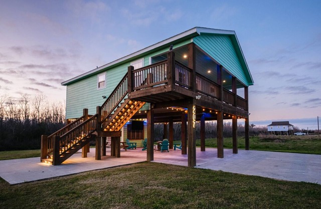 Angler’s Paradise! Amazing fishing w/in minutes! 3 bed,sleeps 7 ppl, 2 bath.