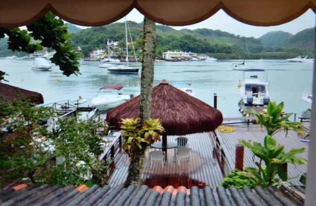 Angra Itanema with sea deck and private kiosk gated community