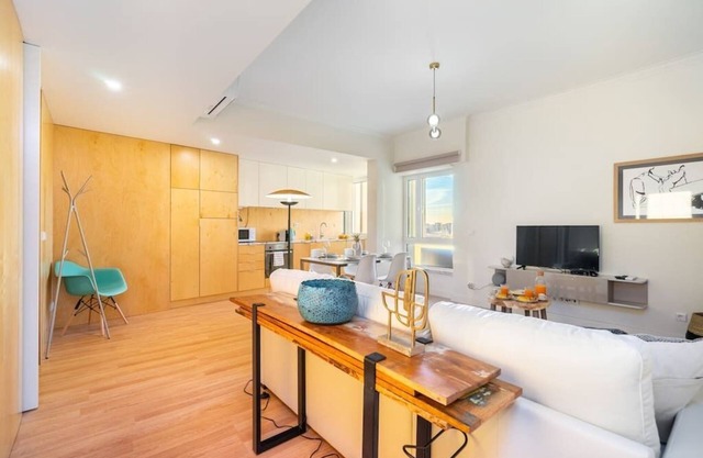 Anjos 10 View | New | AC | Elevator | Families