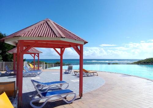 Anse Des Rochers Kindie