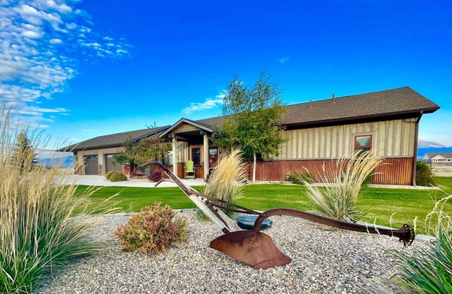 Antelope Crossing Home-Ennis, MT