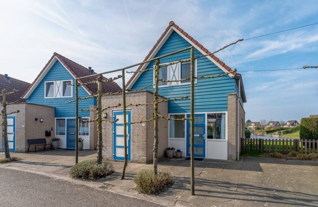 Antibes 254 - Kustpark Village Scaldia - Detached holiday home directly at the lake with spacious garden