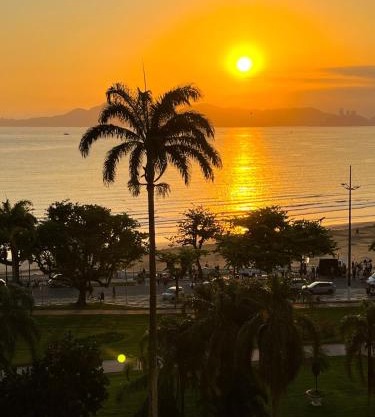 Apê pé na areia