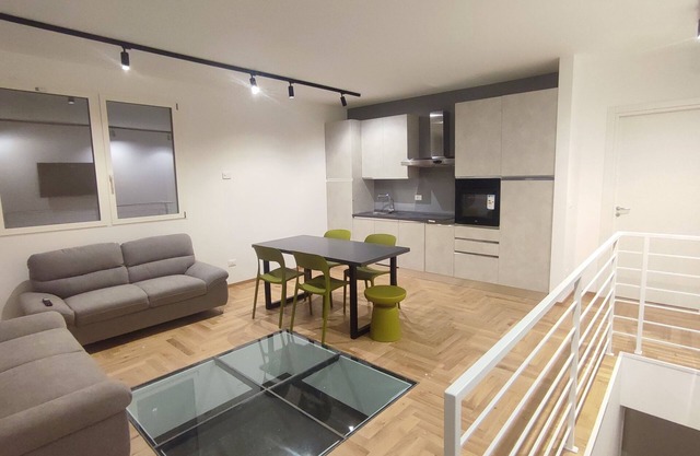 Apartment between sea and mountain