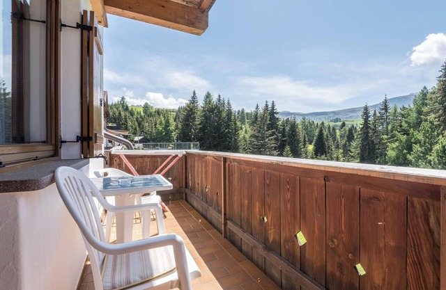 Apartment "Ferienparadies Sabina Puflatsch" in the Nature Reserve directly on the Alpe di Siusi