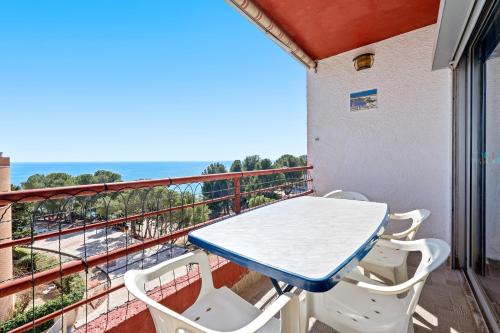 Apartament 1a linea