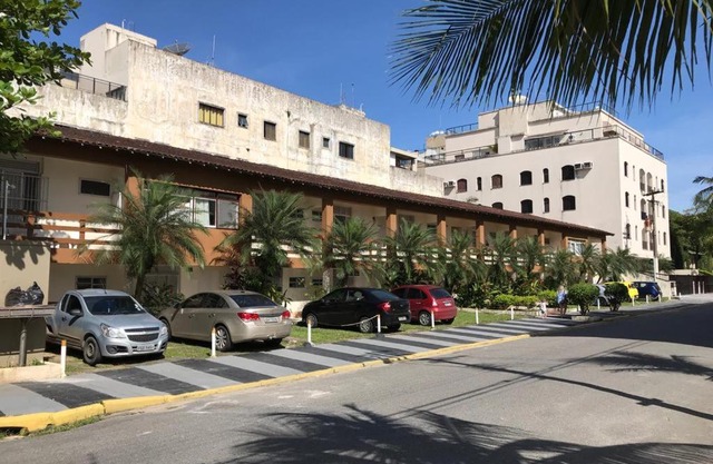 Apartamento 50mts da areia