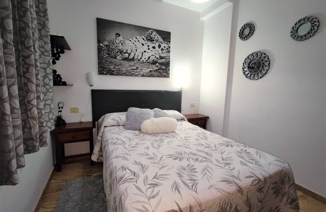 Apartamentos Severo Ochoa 1B ¡a 5 Minutos del Aeropuerto!