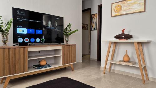 Apartamento incrível a passos da praia de Itapuã