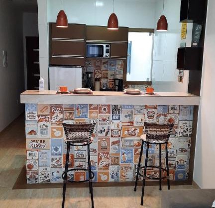 Apartamento mobiliado com varanda no centro de paulo afonso