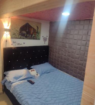 APARTAMENTO PARA TRES PERSONAS a 10 minutos del centro de eventos valle del pacifico y a la misma distancia del centro de la ciudad Y también a 300 mts del Orquideorama