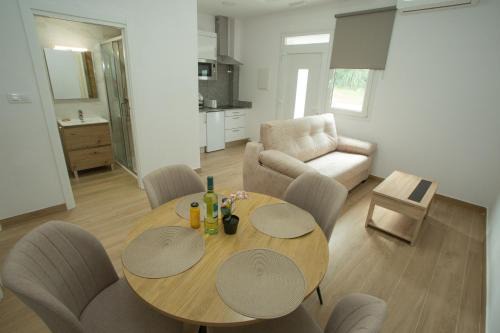 Apartamentos Turísticos El Cholo