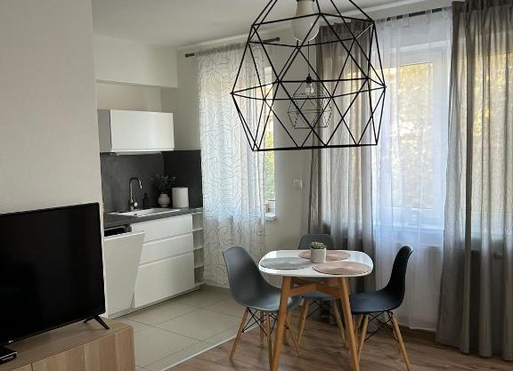 Apartmán "DUNAJ" private parking - klimatizácia
