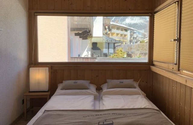 Apartment 'Ferienwohnung Max 2' with Mountain View, Balcony and Wi-Fi