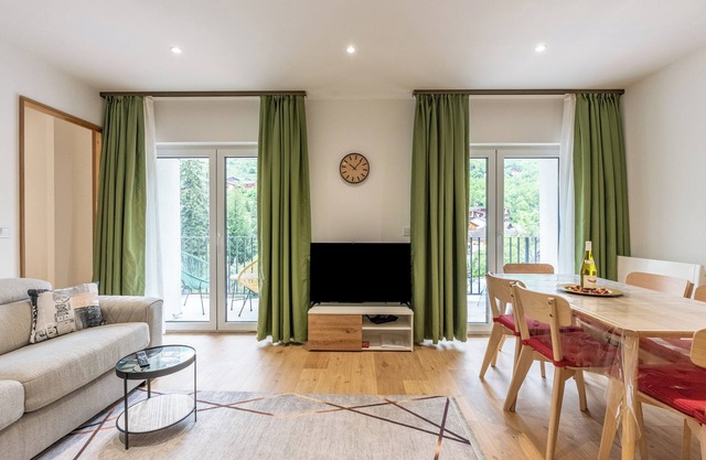 Apartment '101' with Shared Garden and Wi-Fi