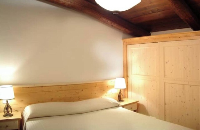 Apartment 15 for 4 Persons with 1 Bedroom and Private Bathroom