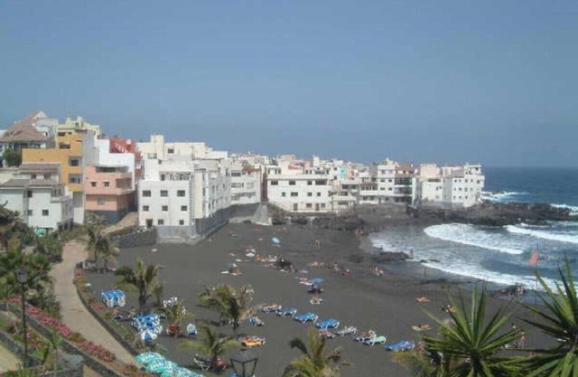 Apartment 3 right by the sea in Punta Brava on the north coast of Tenerife