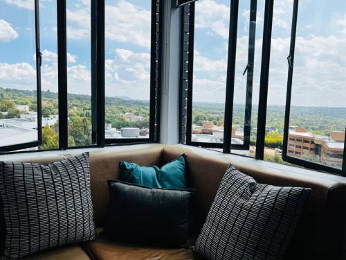 Apartment 4023-stunning views in Sandton