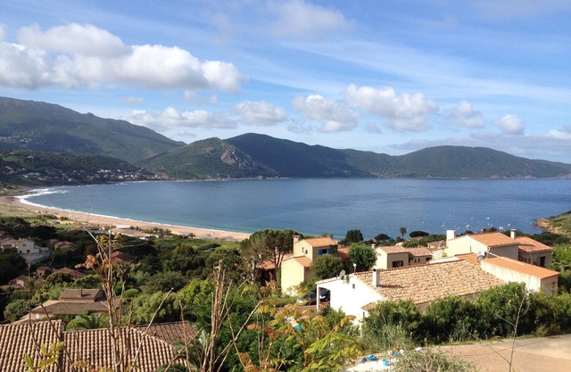 Apartment 5 people, seaside, near Ajaccio